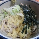 山六 そば店 - 丼セットの冷やしたぬきそば(+100円)