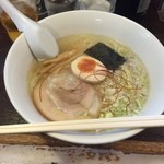 天草大王ラーメン（750円）