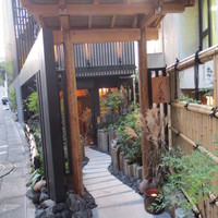 恵比寿 くろいわ - 新店舗の入口です。