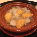 まき村 - 雲丹と5時間煮た鮑と芋茎