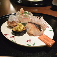 日本料理 幸庵 - 八寸　食べるのがもったいない美しさ　はも　