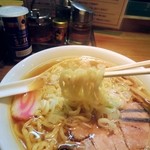 弥惣吉 - 麺の状態です。