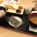 ジョナサン - 焼鮭朝食　649円