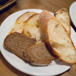 BISTRO Lanterne - パン盛り合わせ