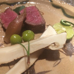 早松茸と常陸牛の味噌幽庵焼き