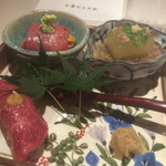 八寸：和牛クラシタ炙り・和牛サガリの握り・冬瓜と和牛そぼろ