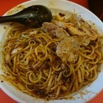 辛口肉ソバ ひるドラ - 味噌まぜそば撹拌後