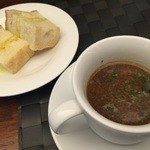 Mai Ari-No Ichikyuu Nana Ichi - パン(フォカッチャ)とスープ