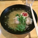 竹助 - 滅多にふかひれを食べることはないです。