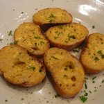 尾道中華そば ボラーチョ - ウニのガーリックトースト