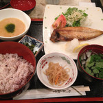 Nihon Ryouri Okamoto - 焼魚とろろ御膳@930円