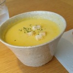 Cafe & Tableware Bene - スープです。