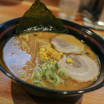 こだわり麺工房たご - 豚骨味噌ベース 味噌らーめん☆
