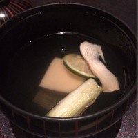 日月火 銀座店 - 白鮑茸のふかひれの清汁椀