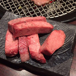 永翔苑 - 特選生厚切りタン塩 2180円