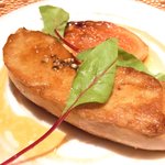 レストラン リューズ - デジュネコース 6380円 のフランス産 鴨フォアグラのソテー イチジクのコンポート添え