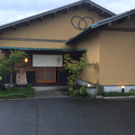 味の蔵めん処九ちゃん - ⚫︎立派なお店。
   築１２年です。