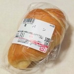 パン工場 - 料理写真:塩パン（100円+税）