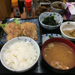 いの吉 - 鶏ザンギ定食、860円