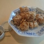 Chimi Hanten - 若鶏のからあげ  椒塩つき  ￥850-