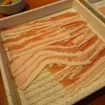 和食さと - 「基本セット」の豚バラ肉