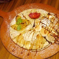Serafina NEW YORK さいたま新都心店 - デザートピザ・クアトロスペシャル