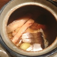 土佐料理 祢保希 新宿店 - 中身は、秋鱧と松茸