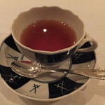 ル・ヴァンテール - ダージリンとアールグレイをブレンドした紅茶