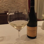 ル・ヴァンテール - シャンペンの後は料理に合わせたシャルドネ種の白ワインをお勧めいただきました。