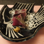 旬菜 おぐら家 - 戻り鰹ワラ焼き刺し