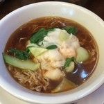 中華料理 唐韻 - 【2015年08月】蝦仁雲呑麺（海老ワンタン醤油ラーメン）＠720円。