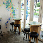 フードスケープ - おしゃれな店内（一階）d(^_^o)