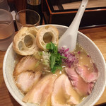 らーめん専門 和海 - ヒイラギ煮干し塩ミックス、肉増し 1000円