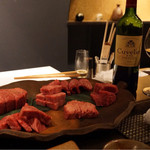 41787580 - 本日のお肉と赤ワイン