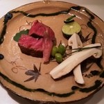 おにく 花柳 - 常陸牛味噌幽庵焼振柚子・早松茸翡・翠銀杏・酢橘・酢取り茗荷　