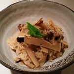 おにく 花柳 - 松茸ご飯