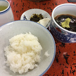 割烹よし田 - ご飯と鯛の漬け