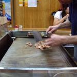 ホルモン道場 - 見事なコテさばき