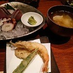 【2015年9月11日】メインのお造りに負けないサイドメニューの天ぷらと豚汁