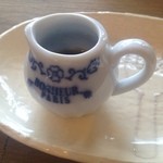 カフェ月星 - サーターアンダギー用の黒蜜