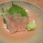 焼鳥みなみ - 鶏刺は昆布占めで