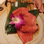 和牛 まつした - くり。これは甘辛いタレで味付け。すき焼き風で頂きます。