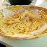 ナヤ インディア ヌール - タワ パロータ(450円)