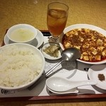 四川飯店 - 陳麻婆豆腐セット