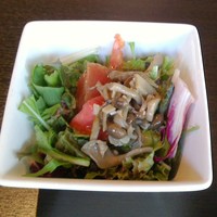鉄板焼きgrow 上野店 - サラダ☆