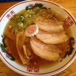 【サンクス×豊平アクション】
          醤油らーめん
          750円