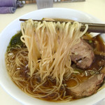 中華そば ふくみみ - 素麺並みの細麺ですがコシは有り