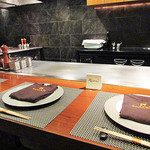 神戸プレジール - 鉄板焼きは、カウンターで