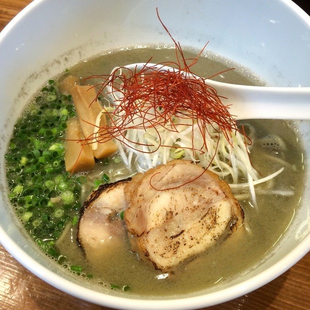 くさび 鶏の章 青山 ラーメン 食べログ