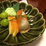 Kawabata - 前菜盛り合わせＵＰ：新銀杏松葉刺し、厚焼卵、ずんだチーズ、小鯛寿司
